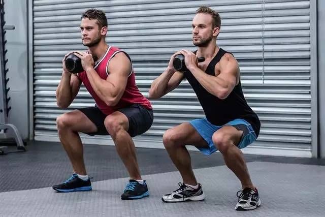 {網上賭場}(健身教练 35话 所以我们是) {網上賭場}(健身教练 35话 所以我们是)